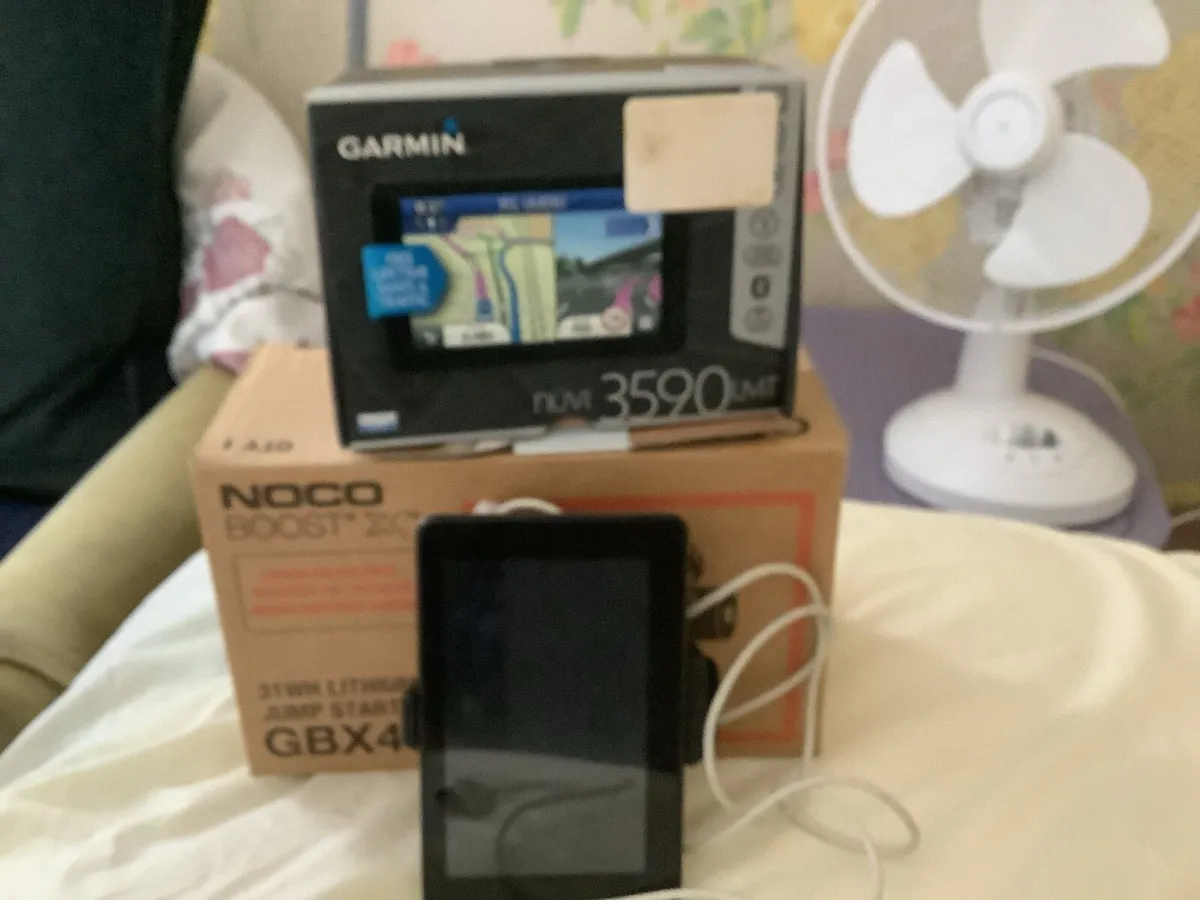 Garmin sat nav for sale ,Nubia 3590 LMT - Image 3