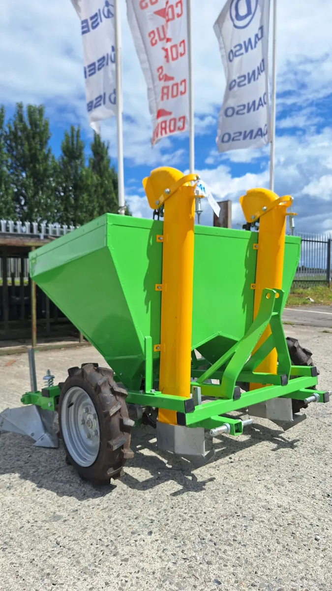 Two row Zagroda potato planter - Image 2
