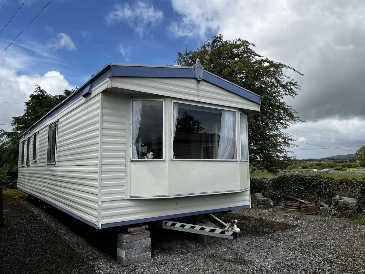 28x10' Mobile Home - Image 1