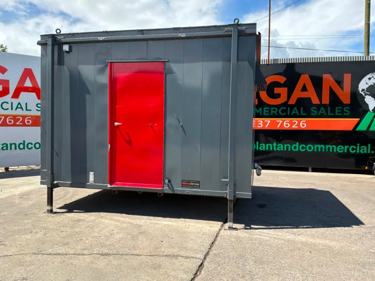 12ft x 9ft  double toilet container site welfare c - Image 1