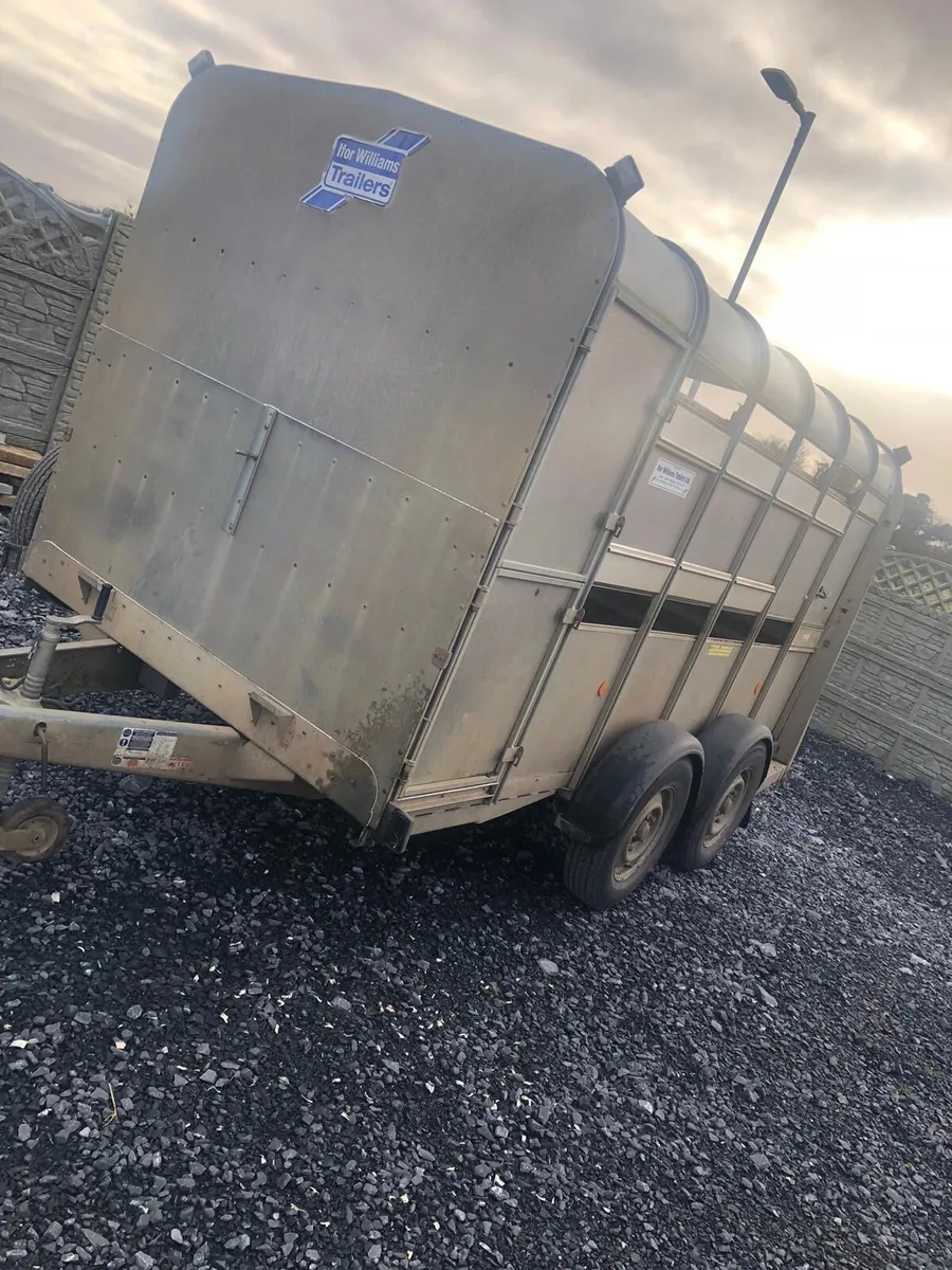 Cattle trailer - Image 1
