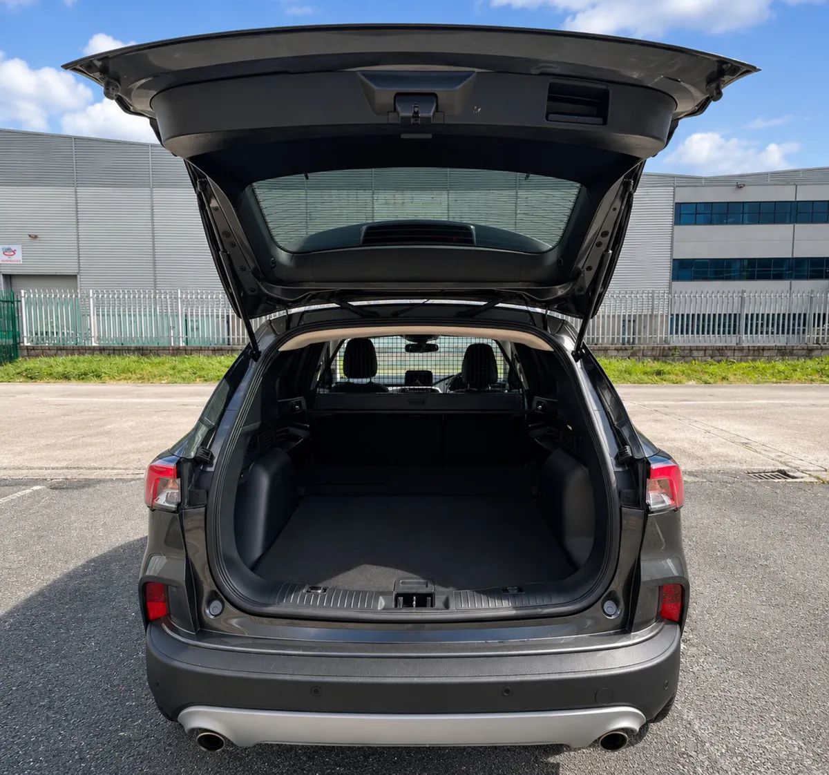 2022 Ford Kuga Titanium New Model Commercial - Image 4