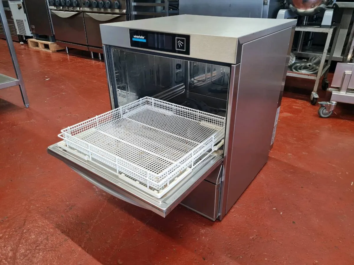 Winterhalter UC-M Dishwasher - Image 2