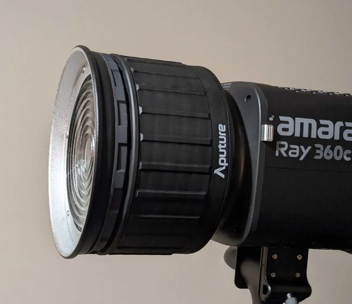 Aputure Fresnel 2X Modifier Excellent Condition 2 Available Sell Individually or Pair - Image 4