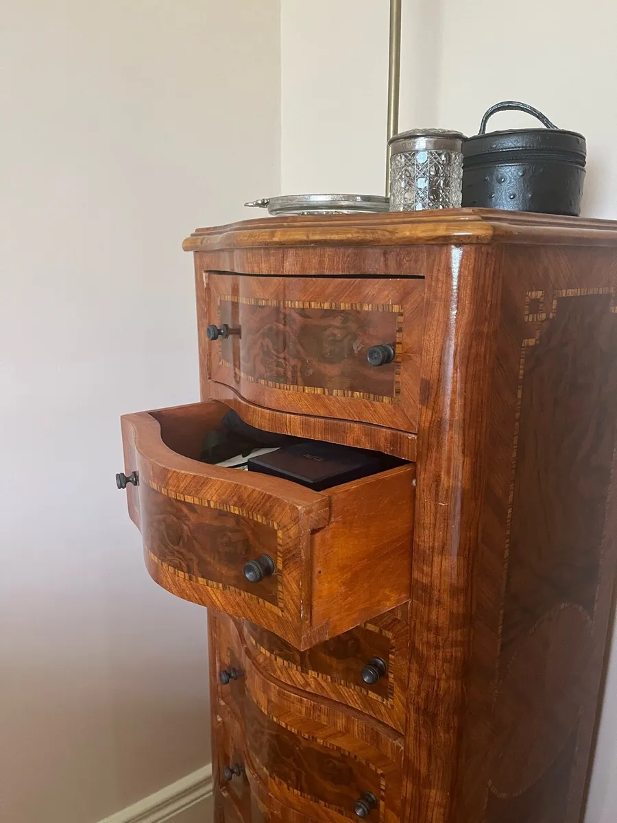 Vintage Burl Wood Chest of Drawers - Image 3
