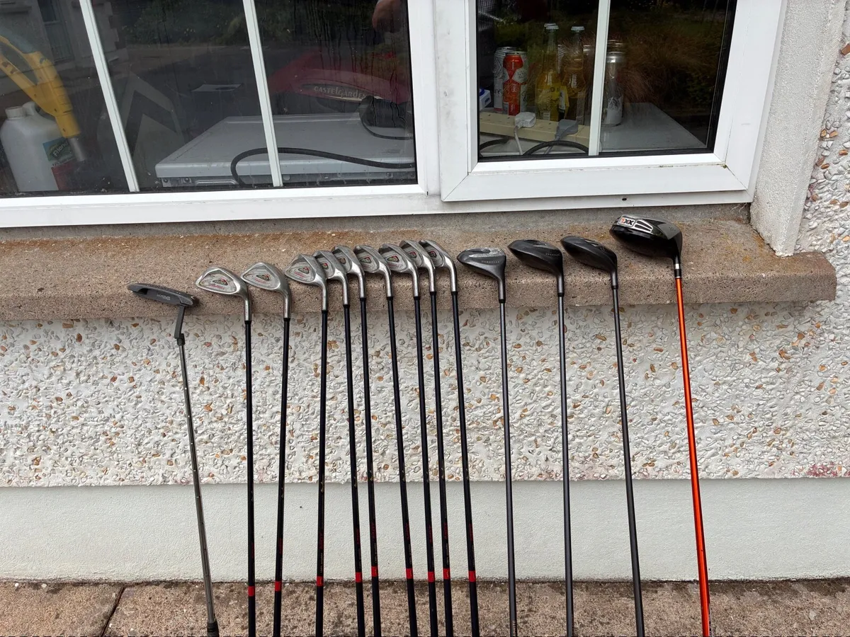 Golf clubs - Image 1