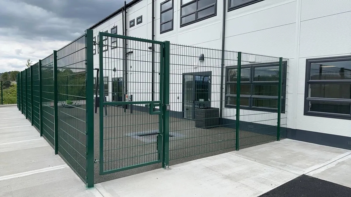 Security Fencing - Image 3