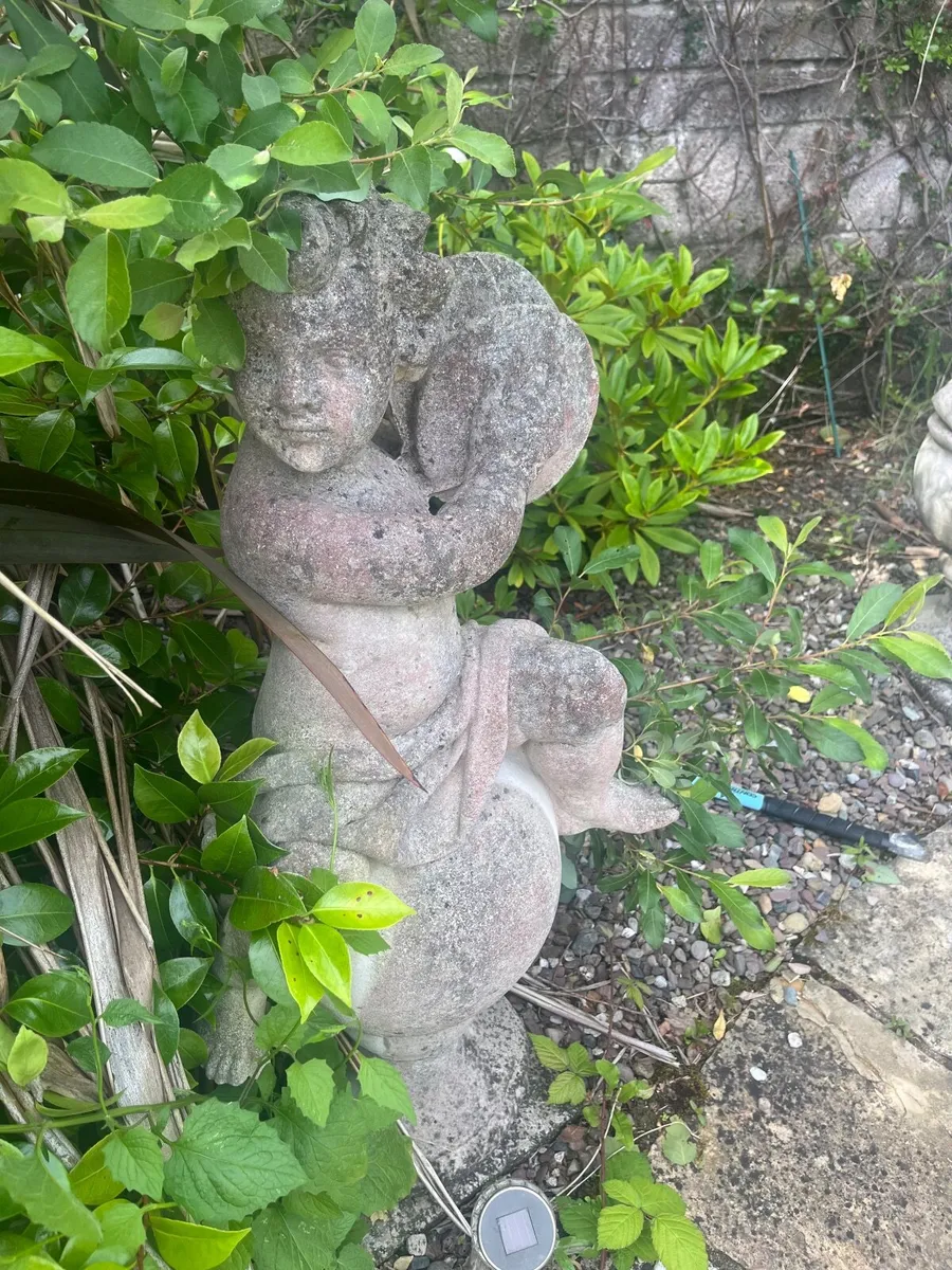 Garden stone statues - Image 3