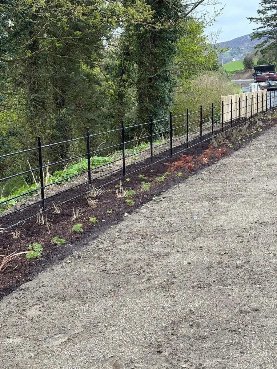 Security Fencing - Image 4