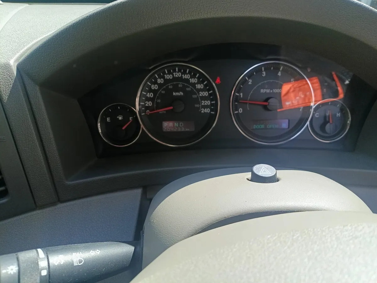 Jeep Cherokee 3.0 - Image 3