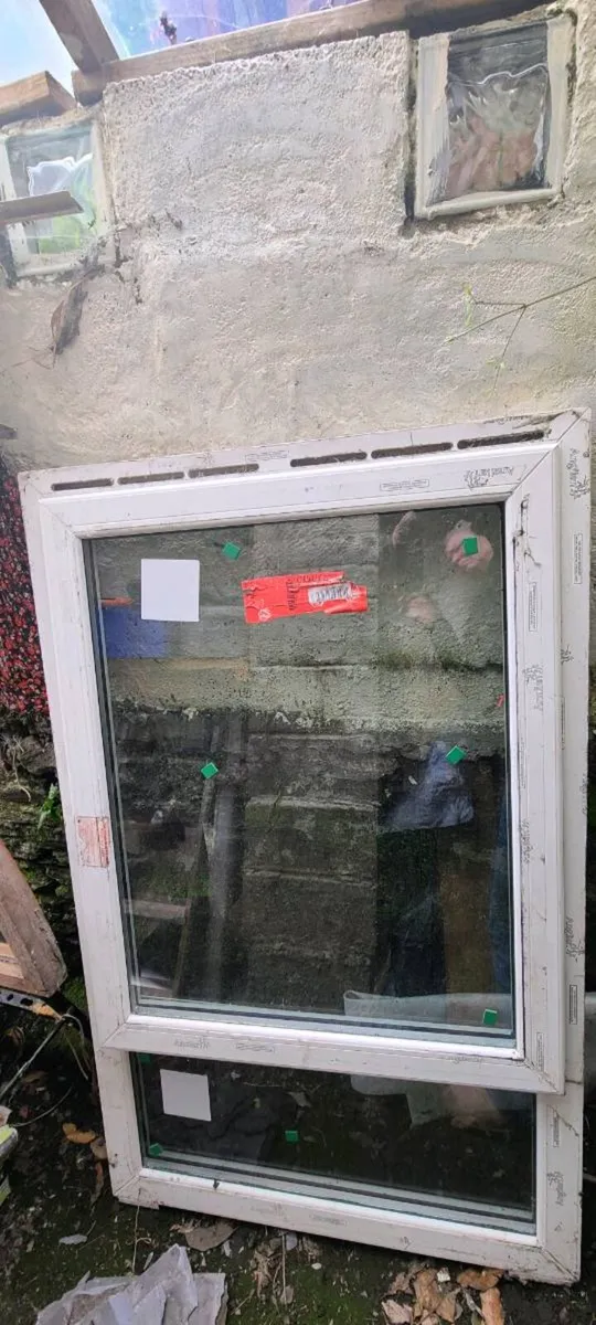 Free window - Image 1