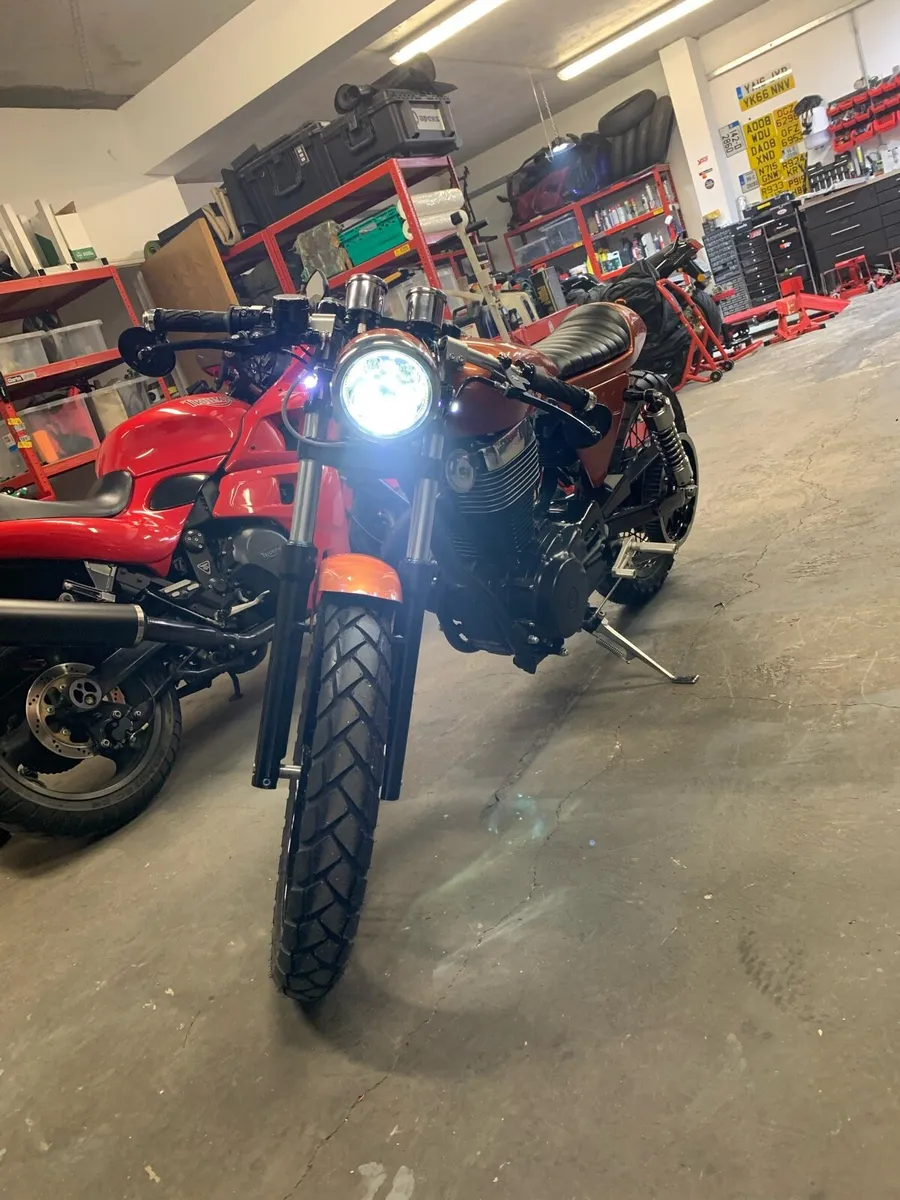 Cafe racer - Image 2
