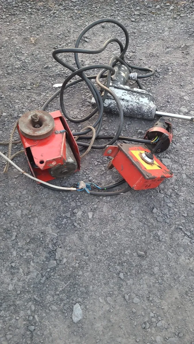 Motor for Taarup Harvester - Image 2