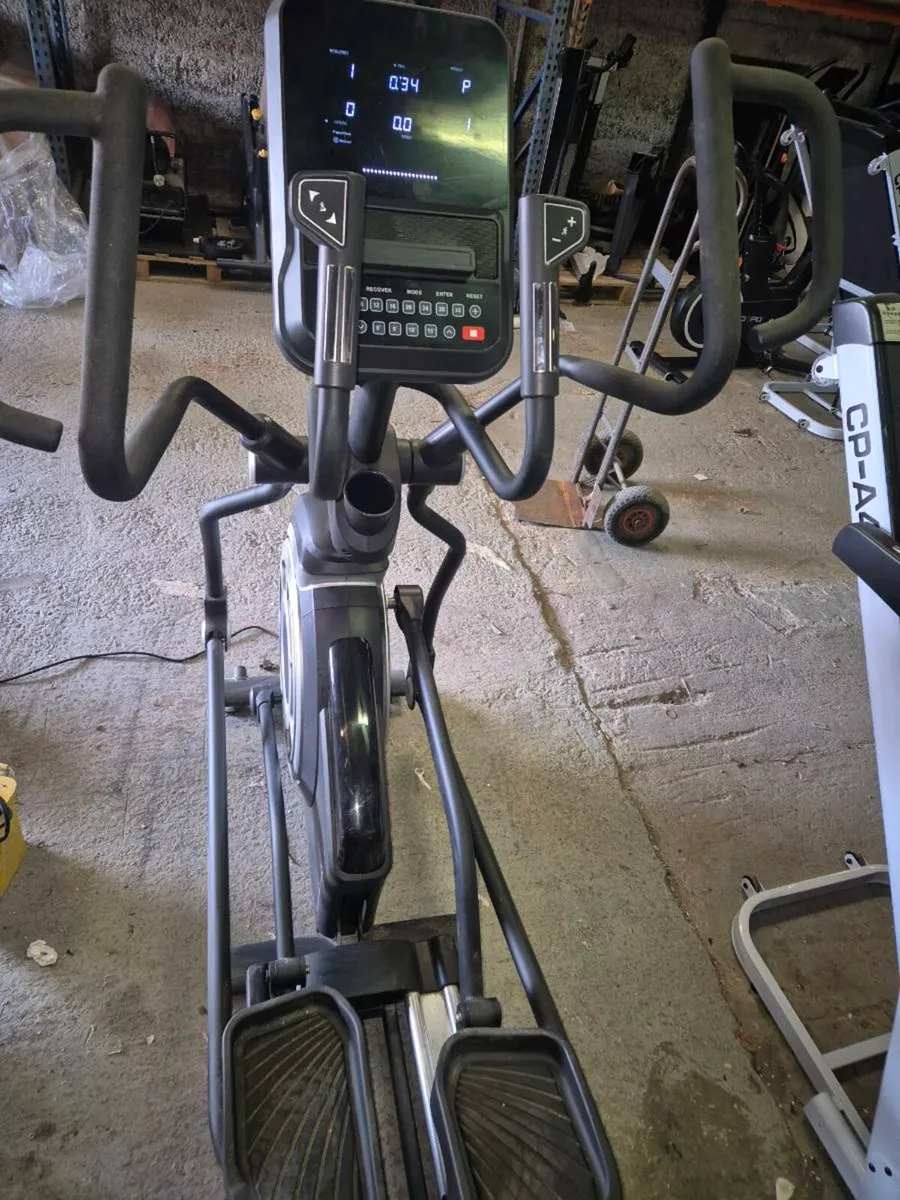Exercise machines - Image 2