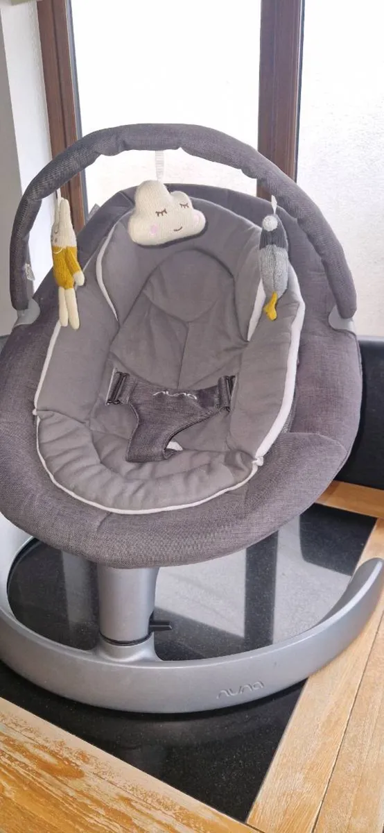 Nuna Leaf Reclining Swing Chair - Image 3