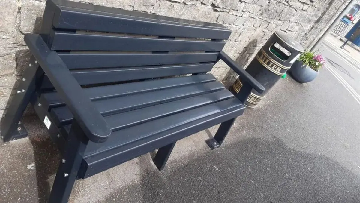 Plastic Furniture - Image 3