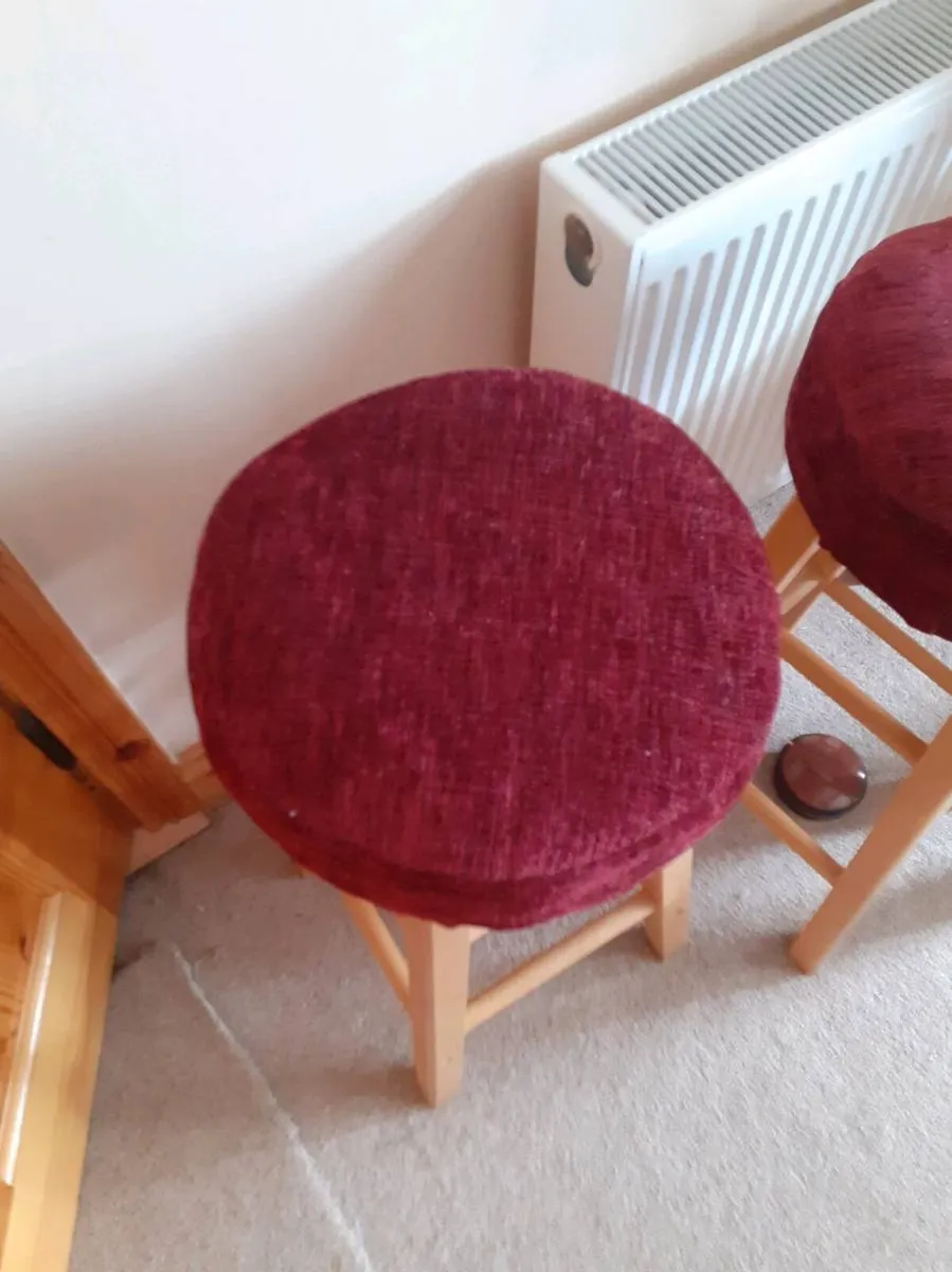 High stools - Image 3
