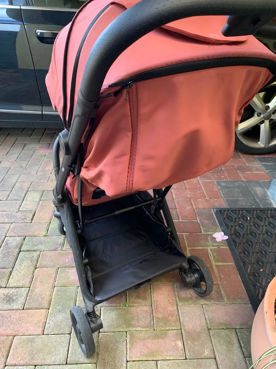 stroller - Image 3