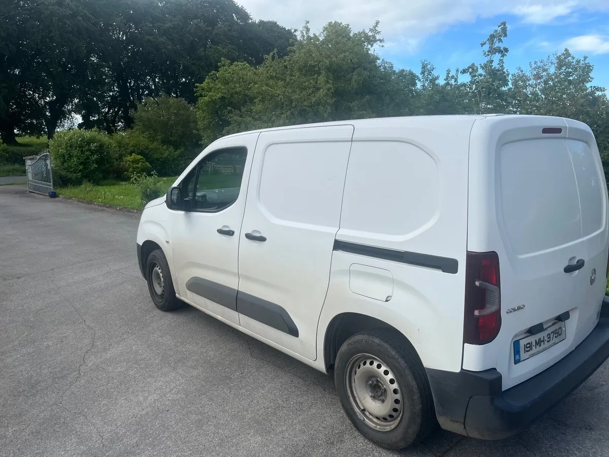 Vauxhall Combo 2019 - Image 3