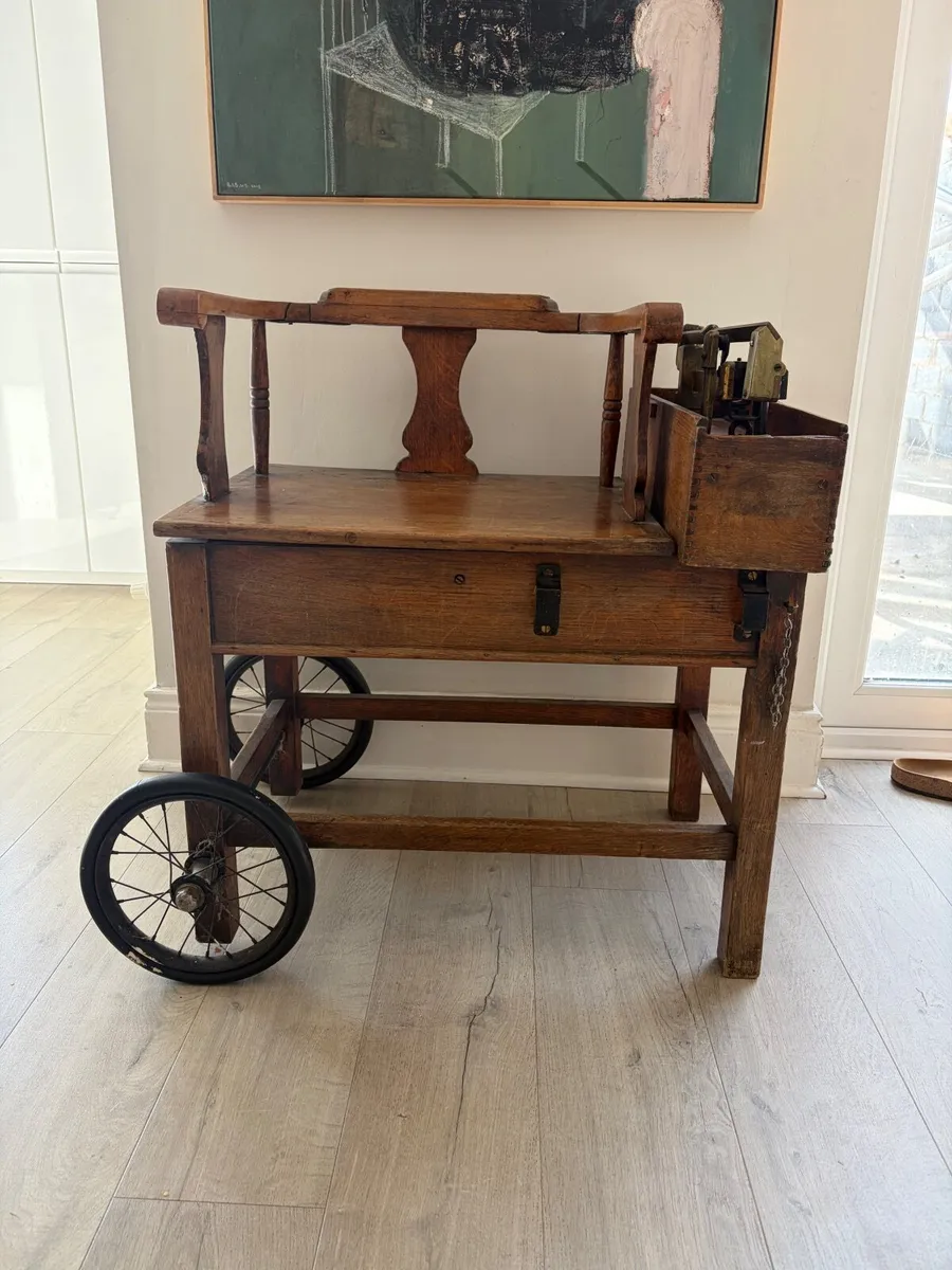 Antique jockey scale - Image 3