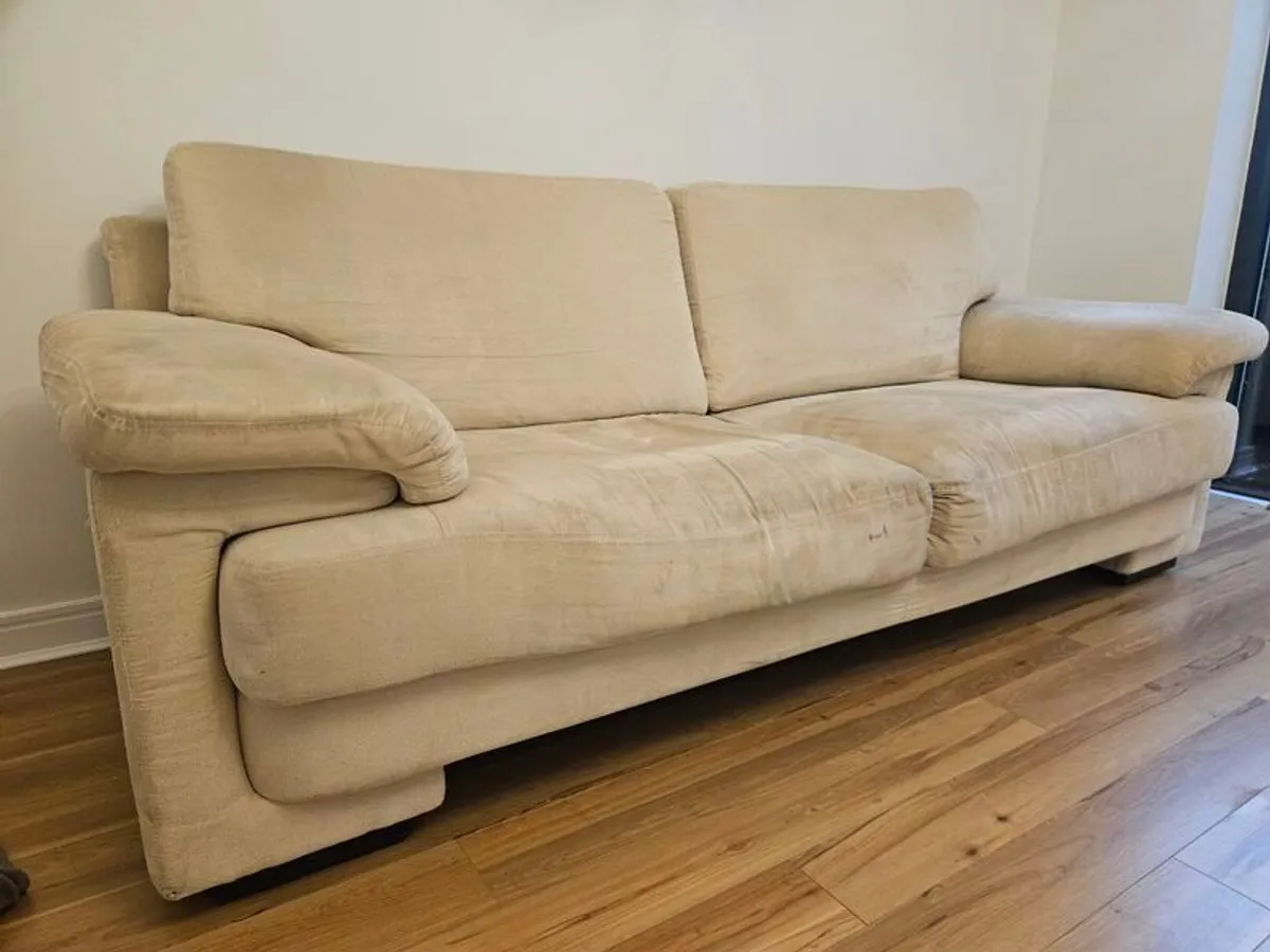 2 Seater Couch - Image 1