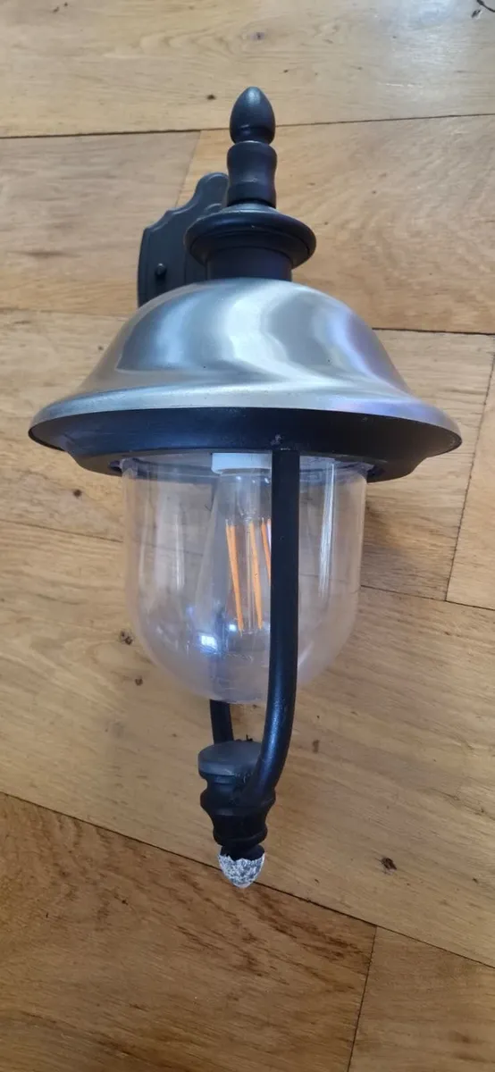 Outdoor Lamp - Black Metal - Image 3