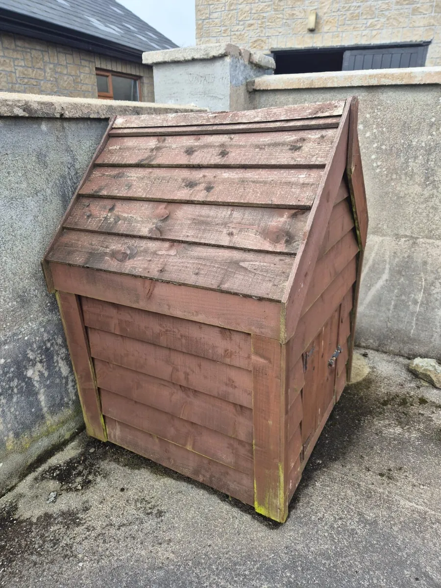 Dog kennel - Image 2