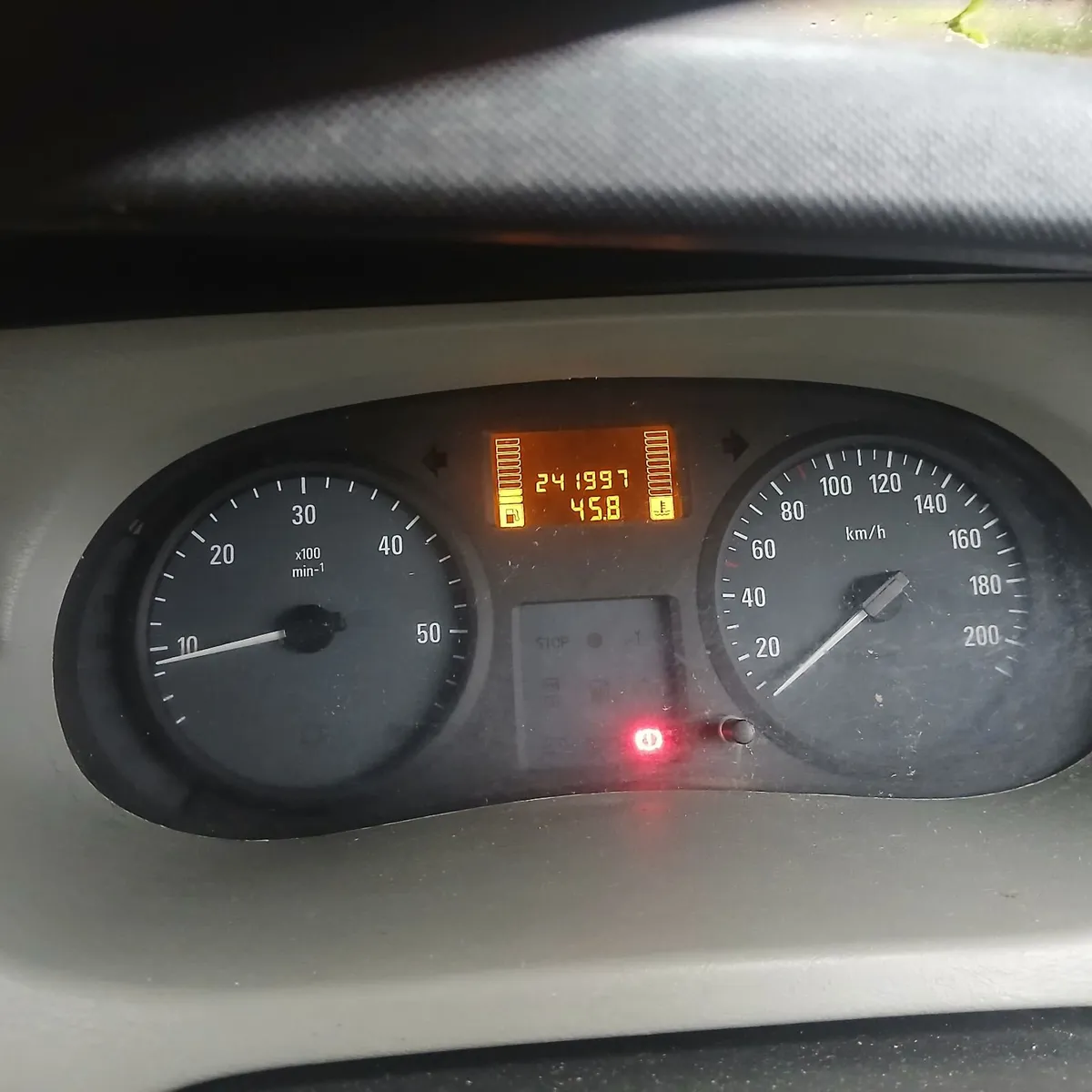 Opel Vivaro 2008 - Image 2