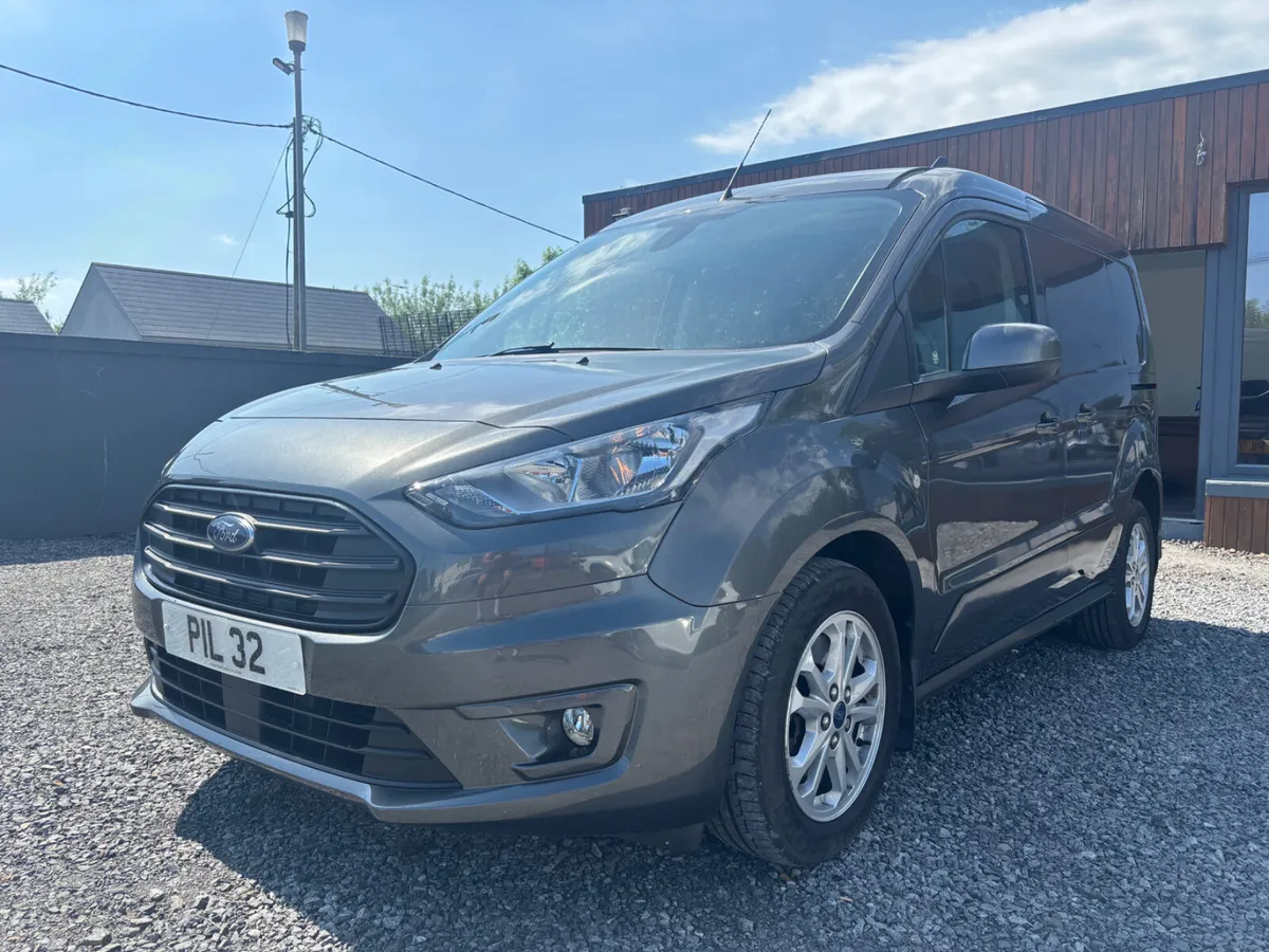 CHOICE OF 4 Ford Transit Connect Limiteds - Image 4