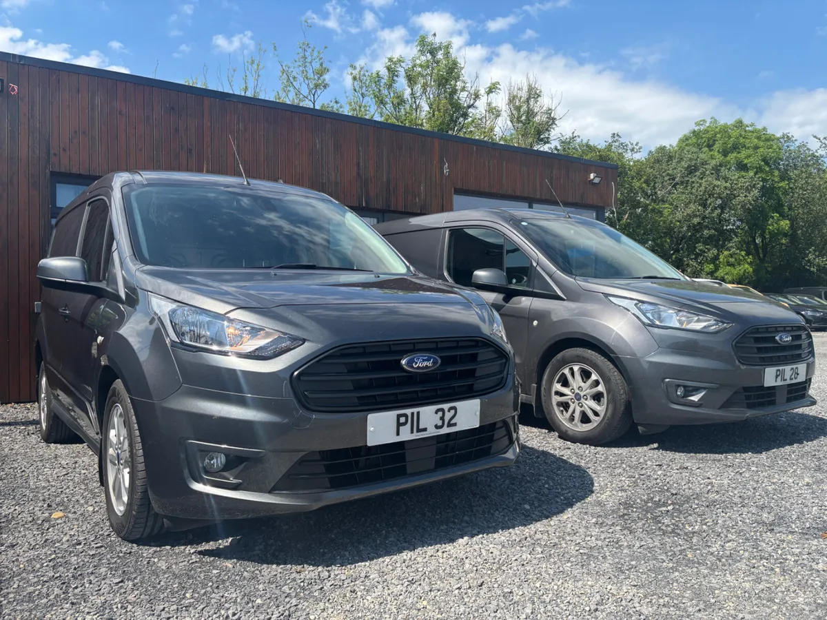 CHOICE OF 4 Ford Transit Connect Limiteds - Image 2