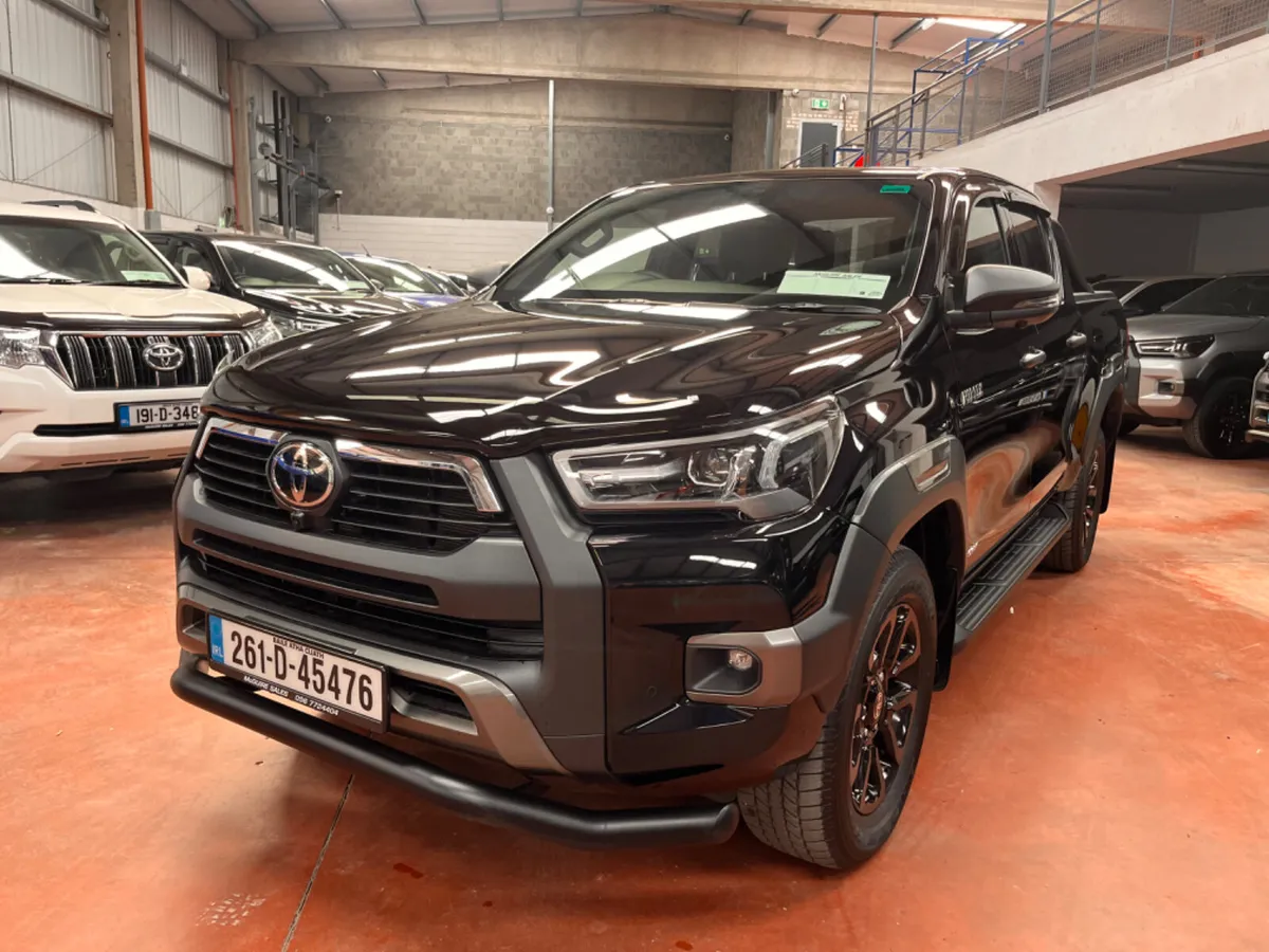 2026 New Toyota Hiluxs - Image 4