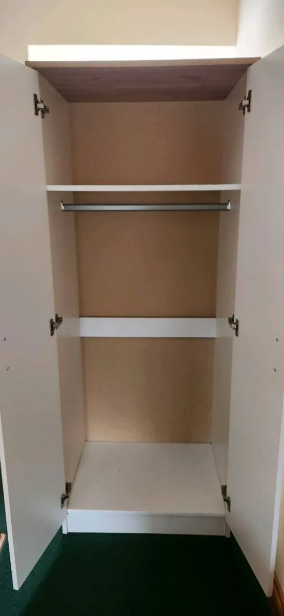 Single cream wardrobe - Image 2