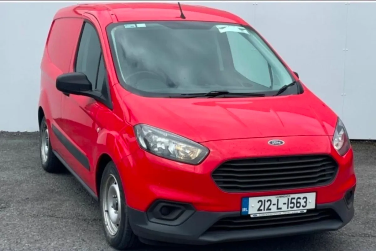 Ford Transit Courier 2021 - Image 1