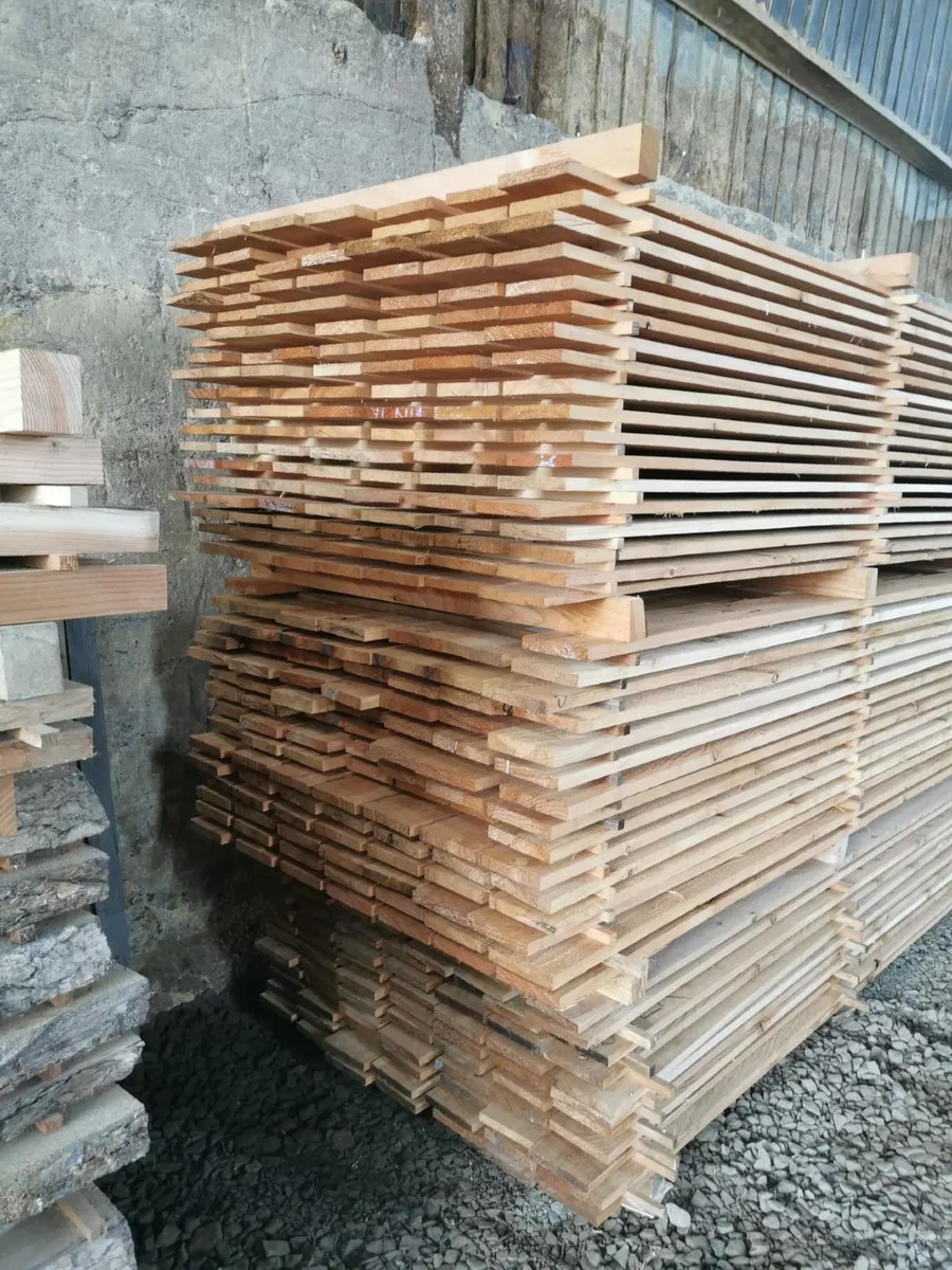 Larch off-saw cladding - Image 1