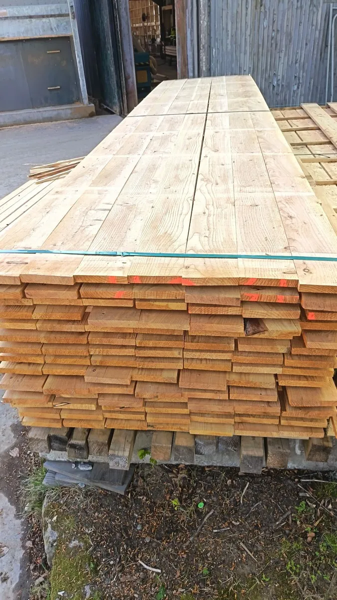 Larch off-saw cladding - Image 4