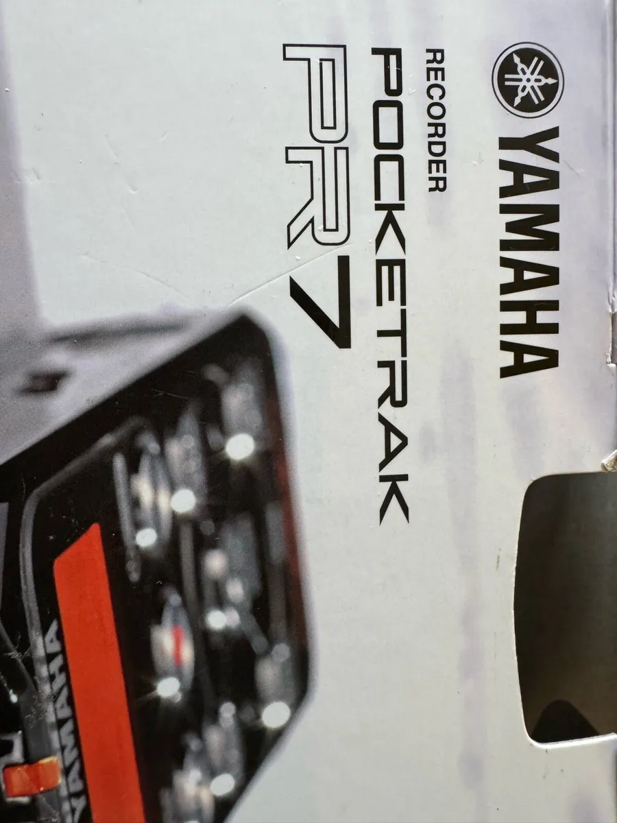 Yamaha pocket recorder - Image 2