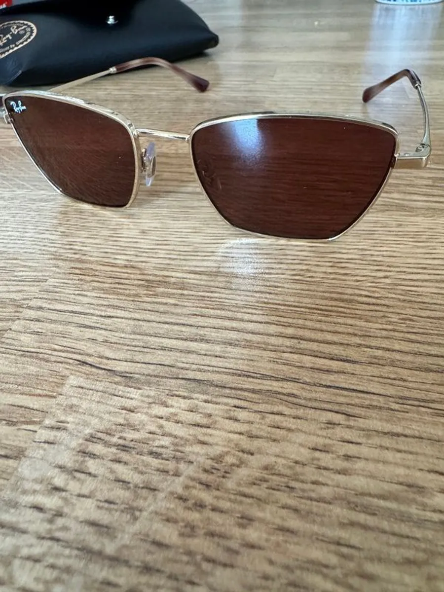 Sunglass - Image 4