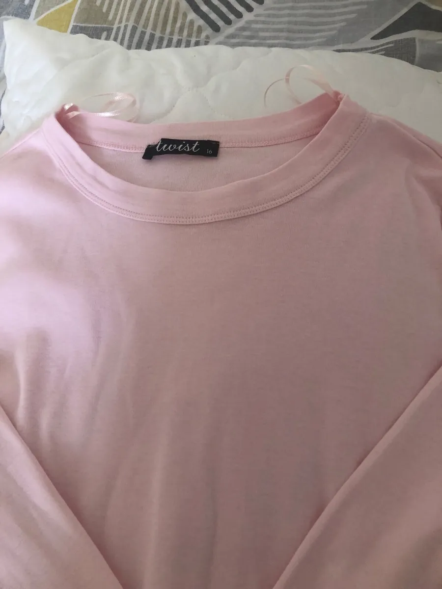 Ladies Top Reduced - Image 1