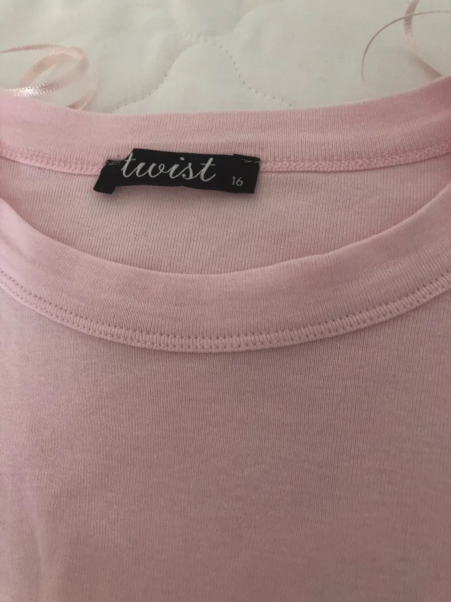 Ladies Top Reduced - Image 3
