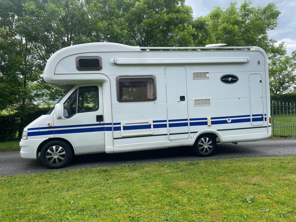 Fiat Ducato 2.8 Auto Trail 4 berth low miles NI - Image 3