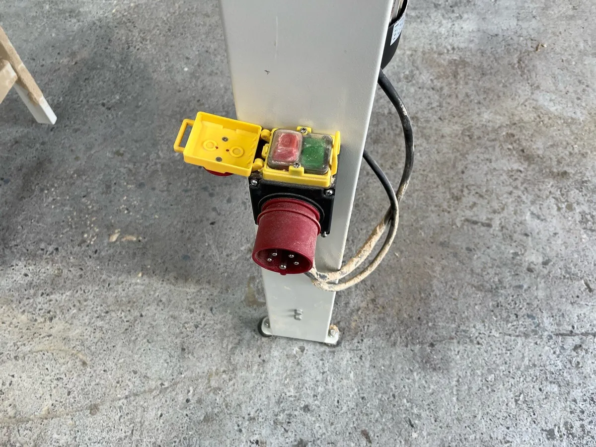 Dust extractor - Image 3
