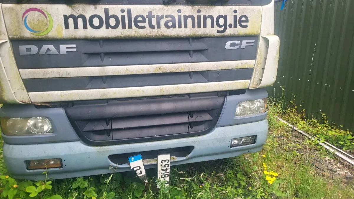 Lorry - Image 2