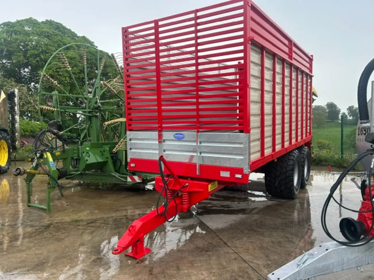 johnston 18ft silage trailer - Image 1