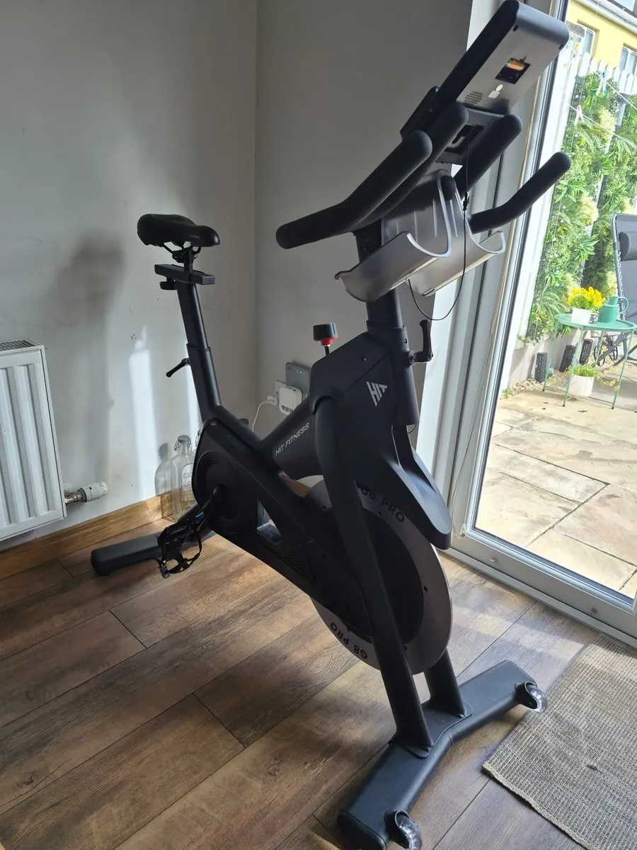 Spin bike - Image 1