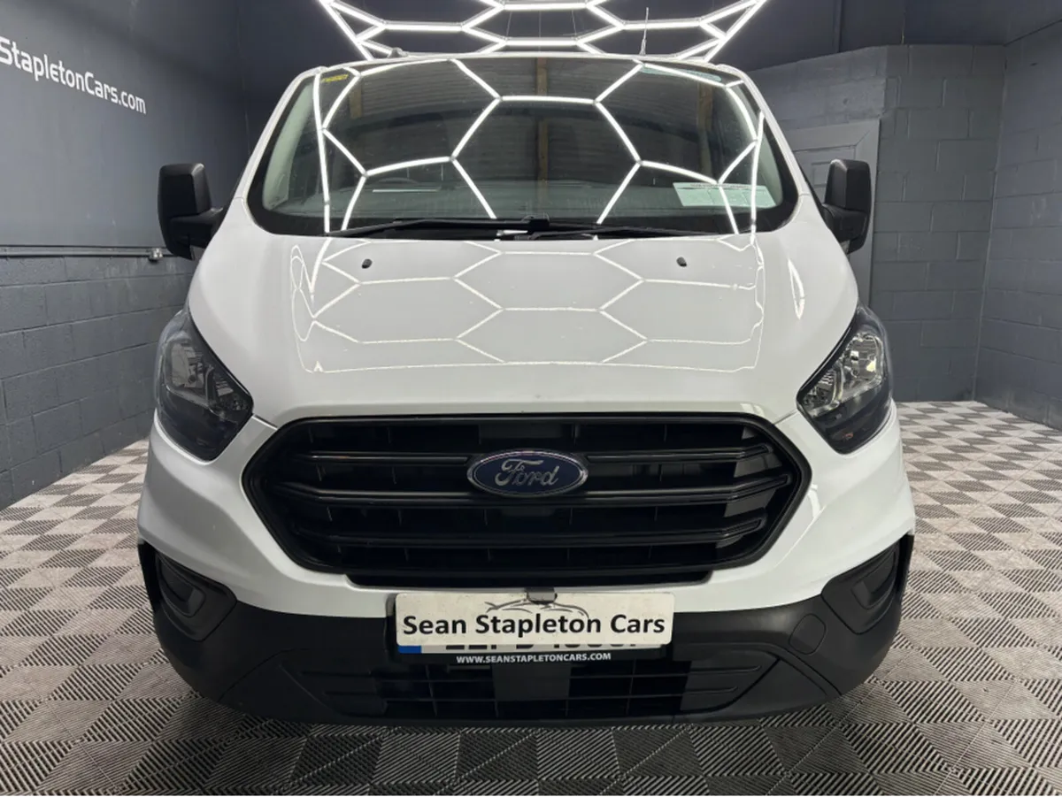 Ford Transit Custom V362 300L BASE 2.0 TD 130BHP M - Image 3