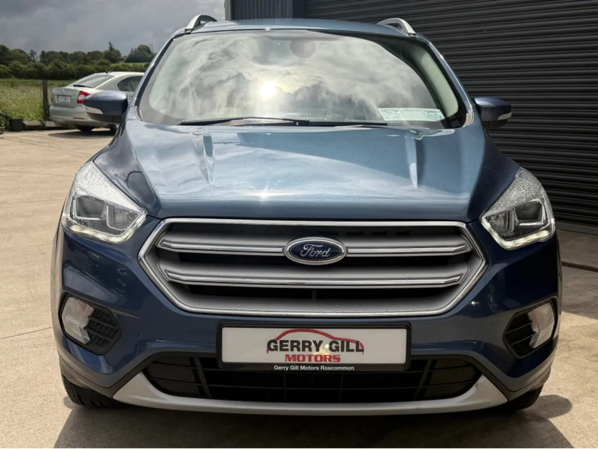 Ford Kuga TITANIUM 1.5 TDCI COMMERCIAL 4 SEATER * - Image 2