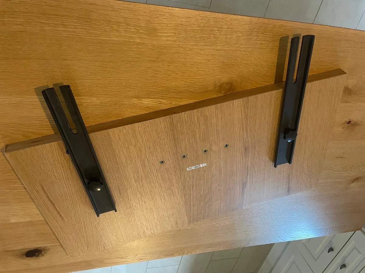 Dining Room Table with extension - Image 3