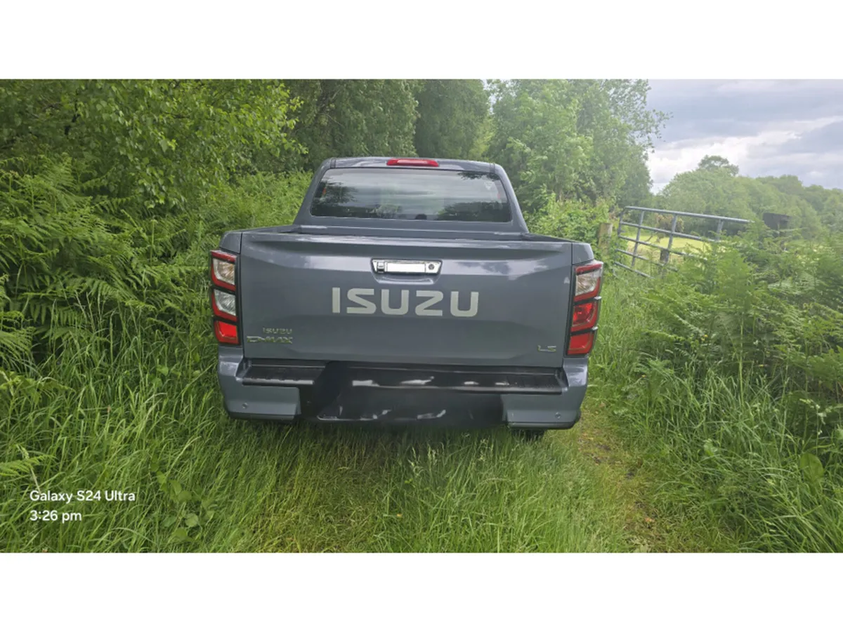 Isuzu D-Max TER4059C - Image 2