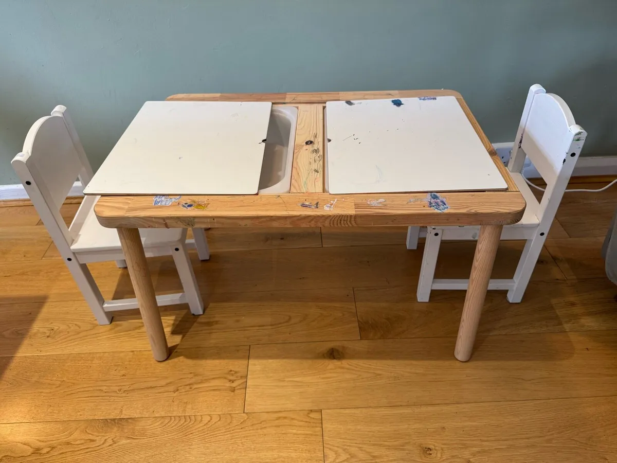 Kids Table
