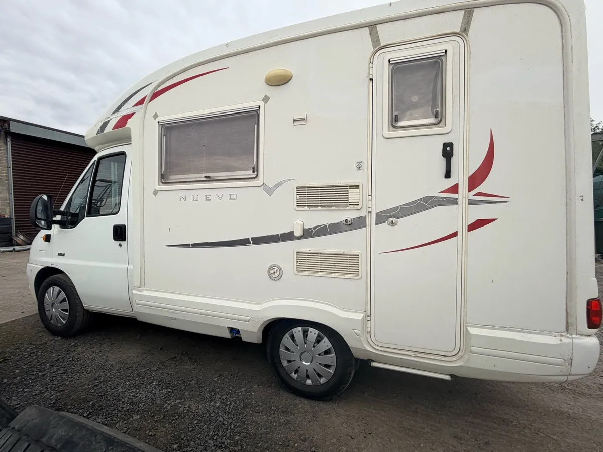 Camper - Image 2